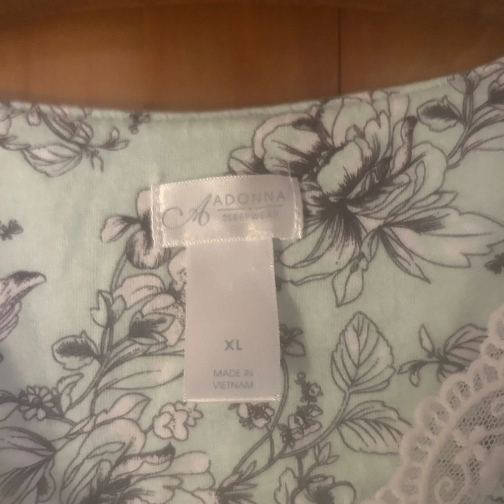Adonna Nightgown Size XL Mint Green Lace Trim Floral Midi Cottagecore Modest